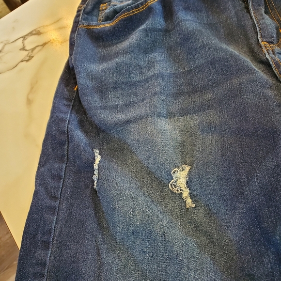 SHEIN Curve Ripped Jean Shorts size 2XL - Picture 12 of 14